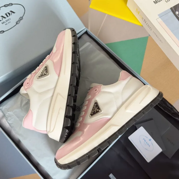 PR@DA@ PRAX 01 RE-NYLON SNEAKERS   PRD066