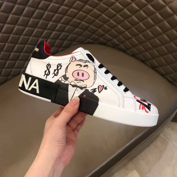 DOLCE    G@BB@N@ PORTOFINO PADRINO PIG SNEAKERS   DG27