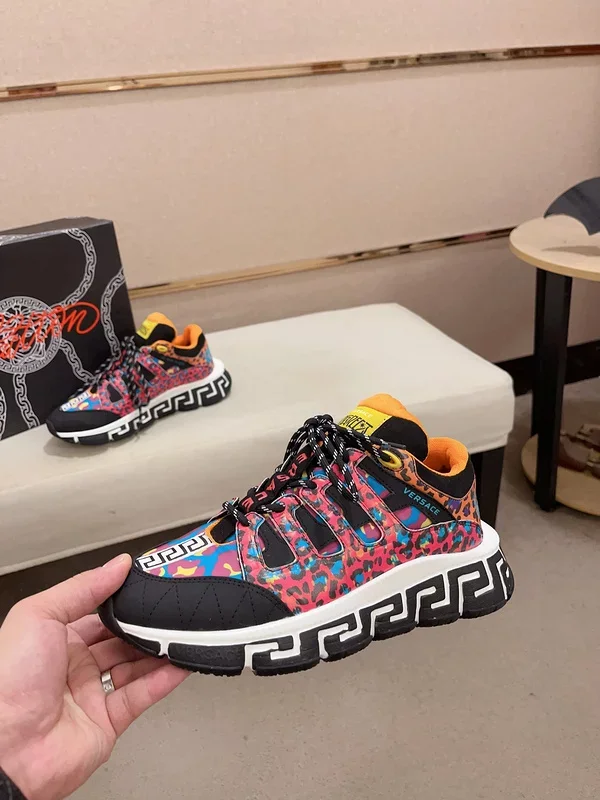 VERS@CE TRIGRECA SNEAKERS   VS68