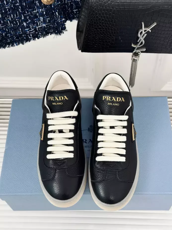 PR@DA@ SUEDE SNEAKERS ALABASTER BLACK   PRD082