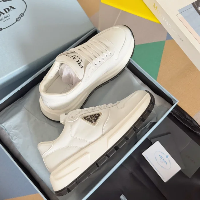 PR@DA@ PRAX 01 RE-NYLON SNEAKERS   PRD069