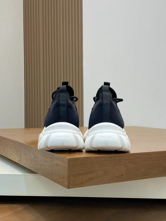 PR@DA@ SNEAKERS   PRD055