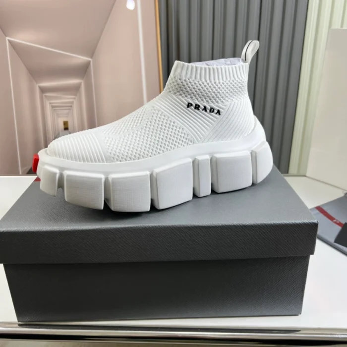 PR@DA@ SNEAKERS   PRD076
