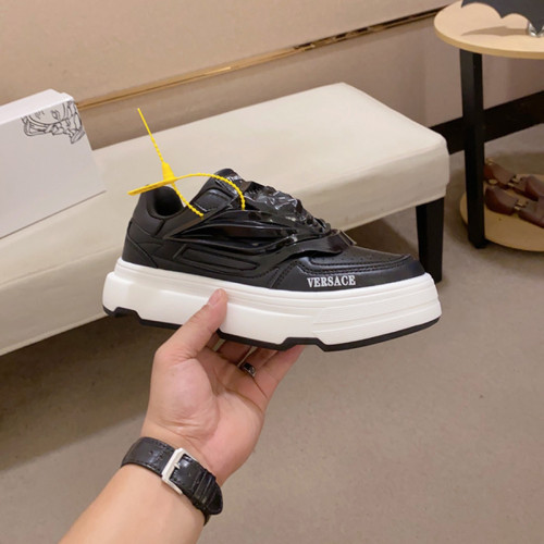 VERS@CE SNEAKERS   VS64
