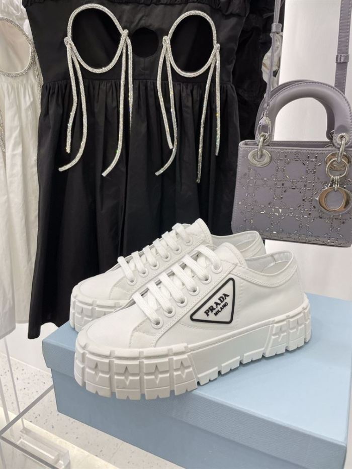PR@DA@ DOUBLE WHEEL RE-NYLON GABARDINE SNEAKERS WHITE   PRD083