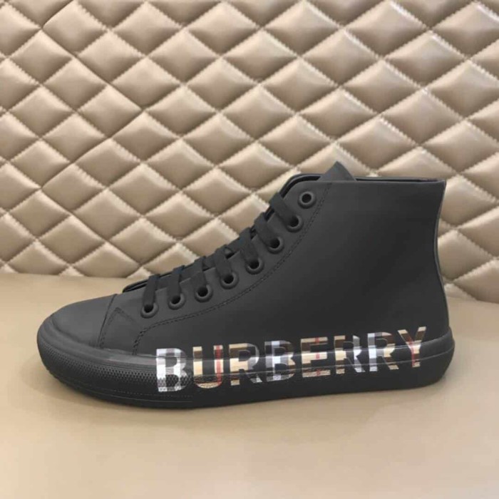 BURB5RRY LOGO PRINT GABARDINE HIGH-TOP SNEAKERS �?BBR82