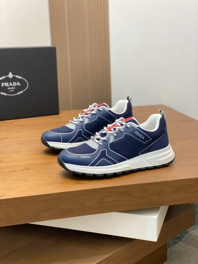 PR@DA@ SNEAKERS   PRD052