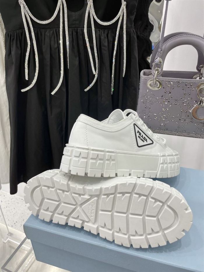 PR@DA@ DOUBLE WHEEL RE-NYLON GABARDINE SNEAKERS WHITE   PRD083
