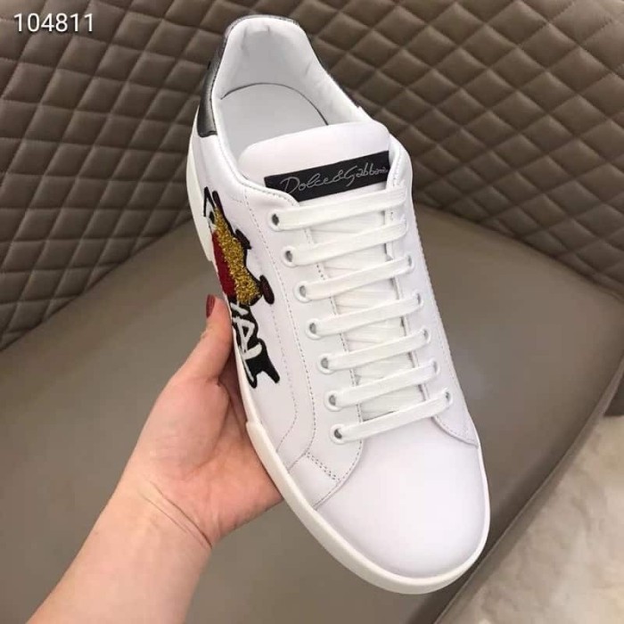 DOLCE    G@BB@N@ ROYAL PATCH SNEAKERS   DG4