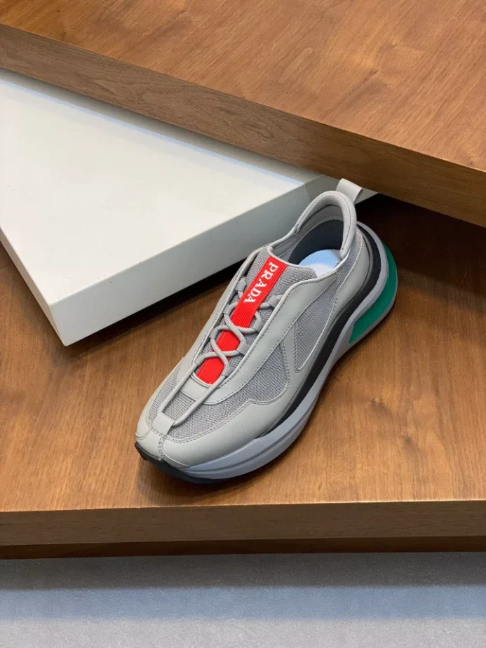 PR@DA@ SNEAKERS   PRD057