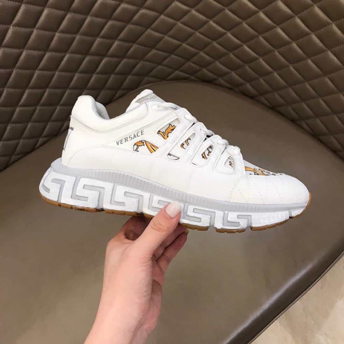 VERS@CE TRIGRECA SNEAKER   VS38