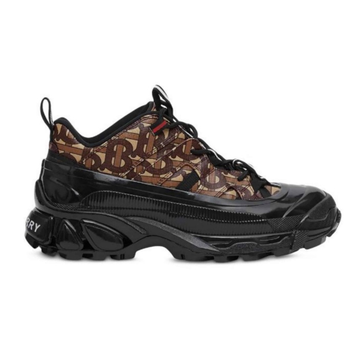 BURB5RRY MONOGRAM PRINT ARTHUR SNEAKERS   BBR033