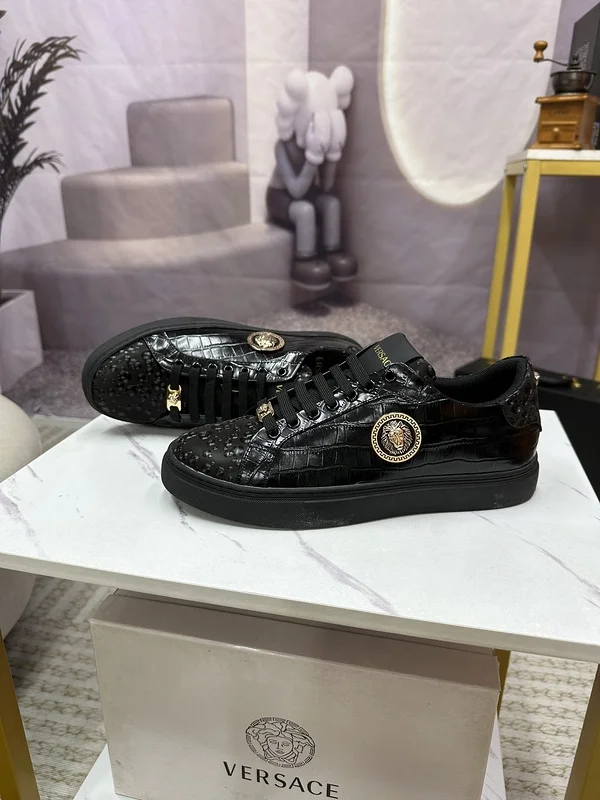 VERS@CE SNEAKERS   VS62