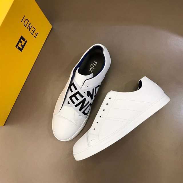 FEND1 LOGO-STRAP LOW-TOP SNEAKERS   FD11