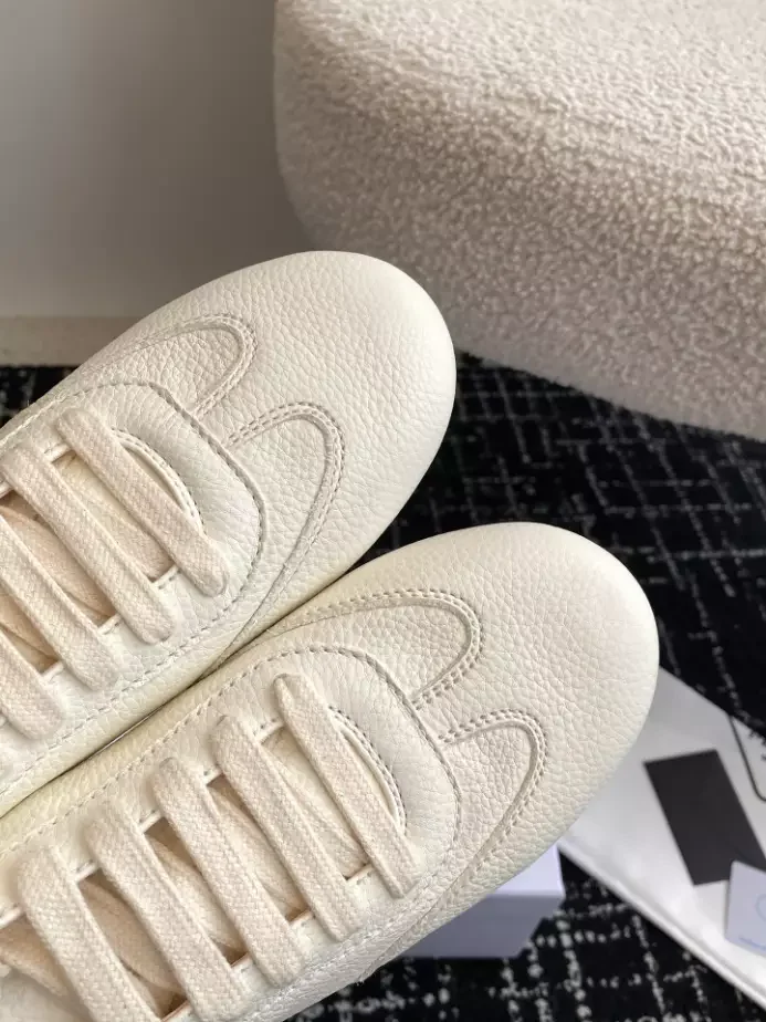 PR@DA@ LEATHER SNEAKERS   PRD034