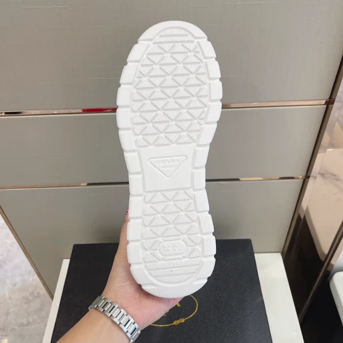 PR@DA@ LEATHER SNEAKERS   PRD033
