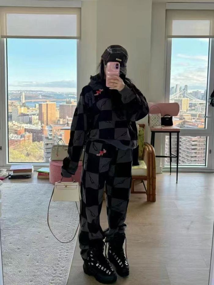 1:1 quality version 28018614 Black and Gray Check Hoodie & Pants Set