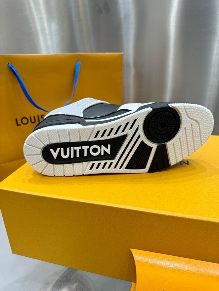 1:1 quality version 28030950 Trainer and Tyler Collaboration Sneakers 5 colors