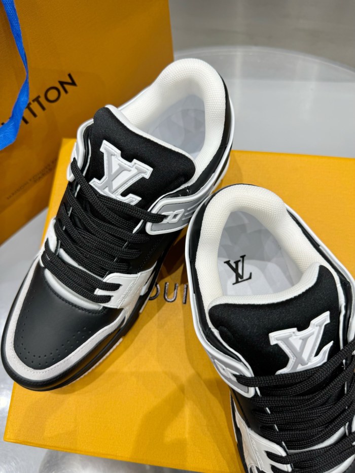 1:1 quality version 28030950 Trainer and Tyler Collaboration Sneakers 5 colors