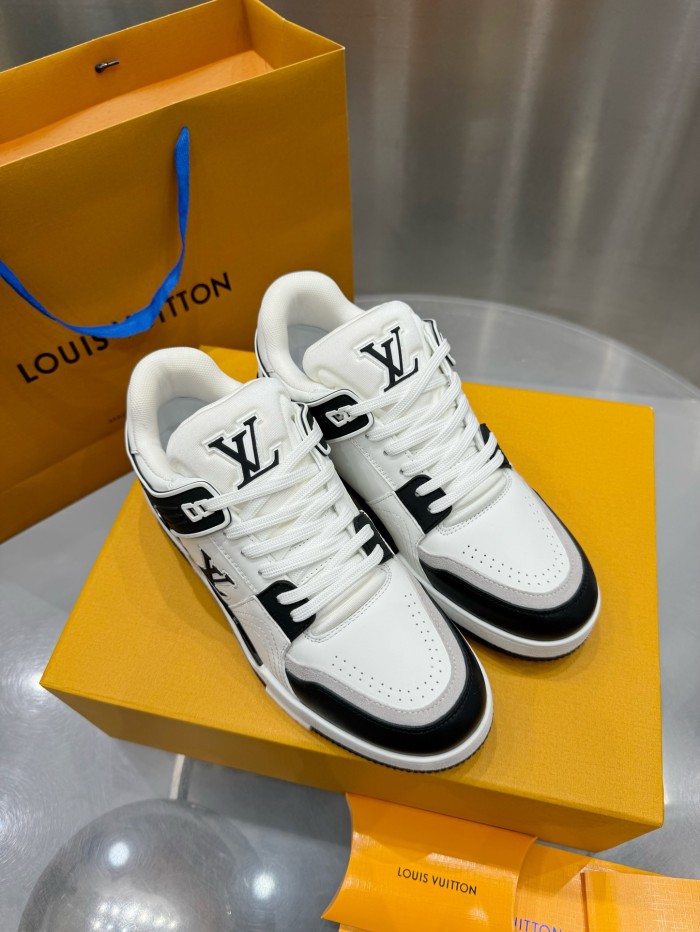 1:1 quality version 28030950 Trainer and Tyler Collaboration Sneakers 5 colors