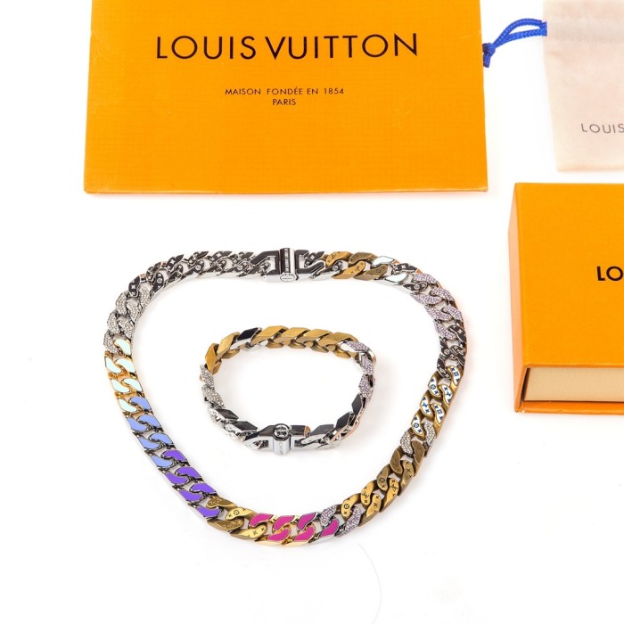 28087063 Macaron SOAPY Necklace Bracelet