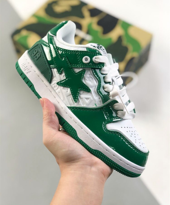 Colorblocked Stars Low Top Sneakers