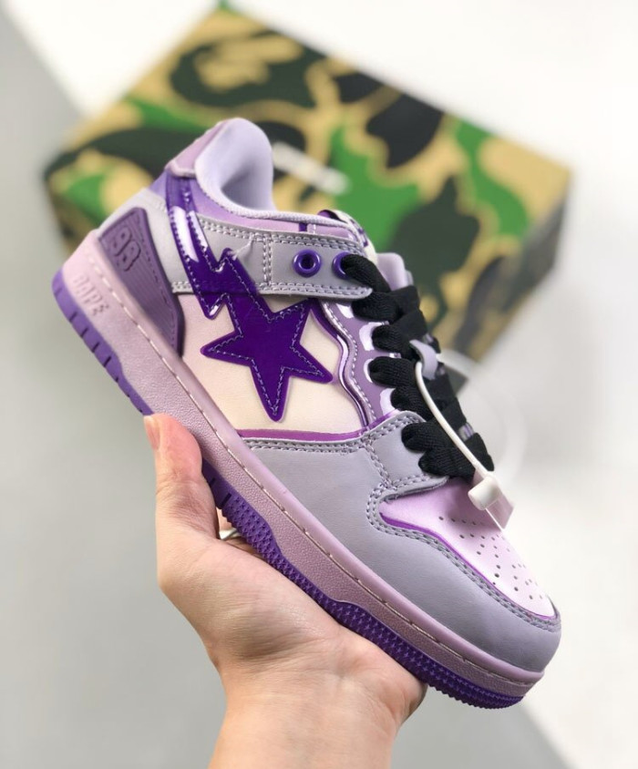 Colorblocked Stars Low Top Sneakers