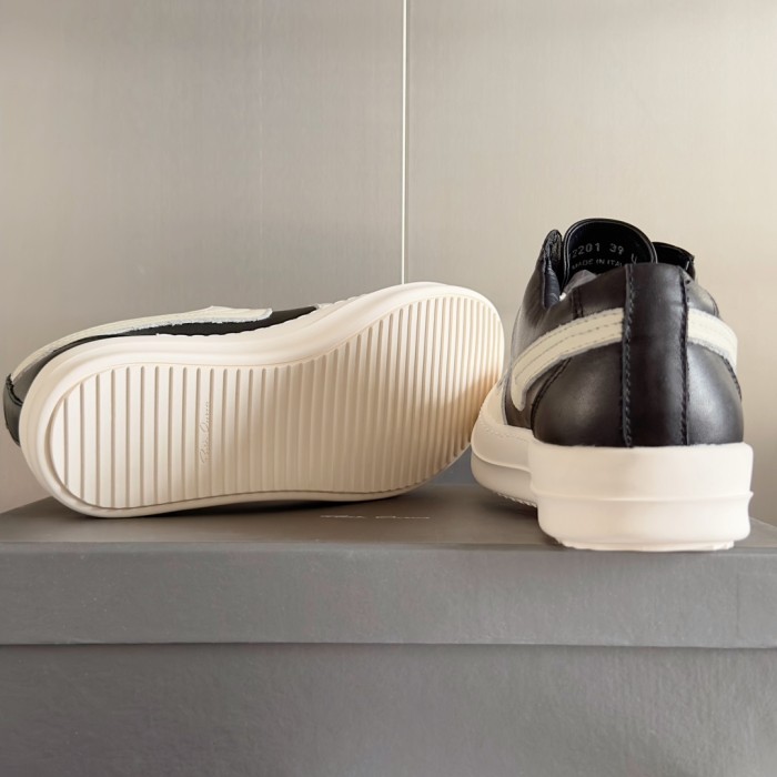 Bent Toe Minimalist Low Top Shoes