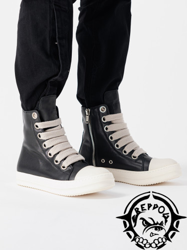 thick shoelace leather hi shoes sneaker (with og packing)