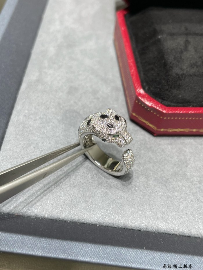 1:1 quality version C@rtier leopard head ring