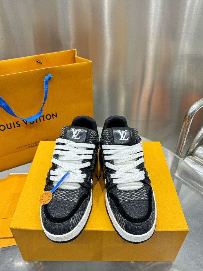1:1 quality version 28136549 L trainer Patchwork Sneakers 2 colors