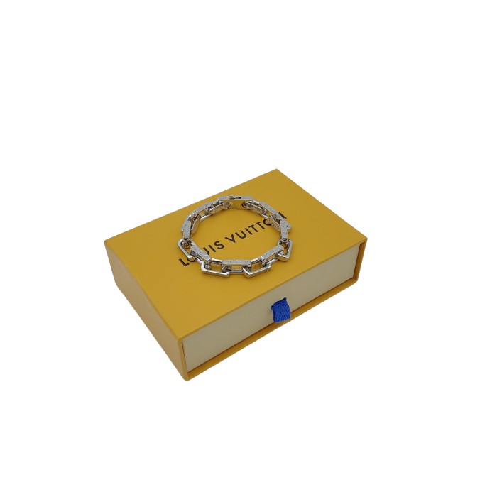28143284 Silver Cuban Bracelet