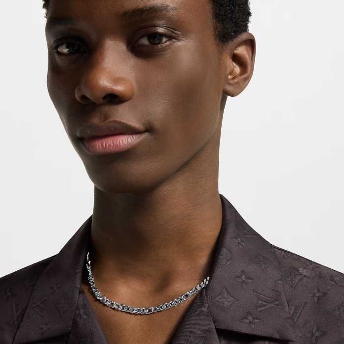28143292 FIGARO necklace