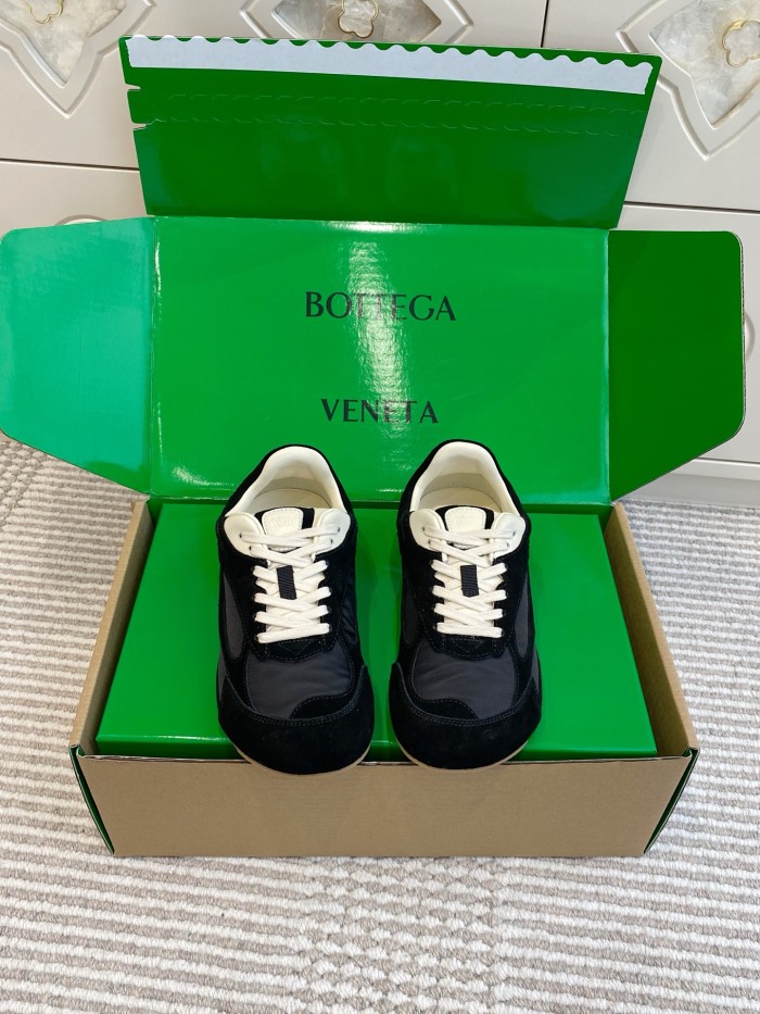 1:1 quality version 28165918 Suede Vintage Sneakers 4 colors