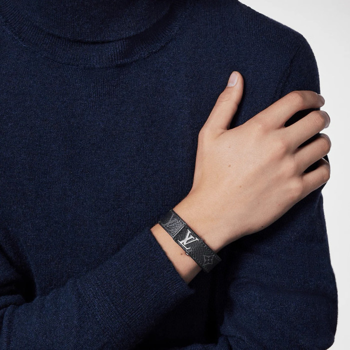 28166073 Leather Bracelet