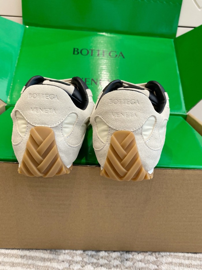 1:1 quality version 28165918 Suede Vintage Sneakers 4 colors