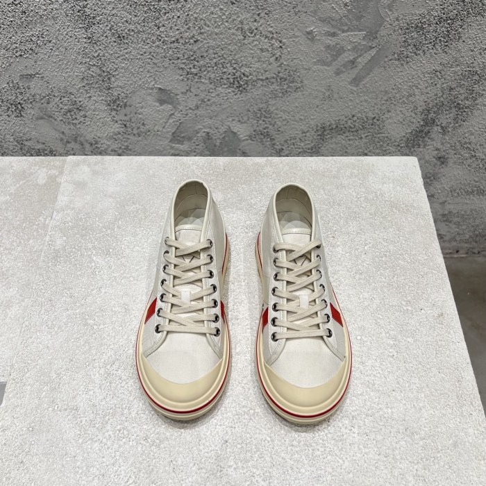 1:1 quality version 28165910 Orbit Collection Retro Sneakers 10 colors
