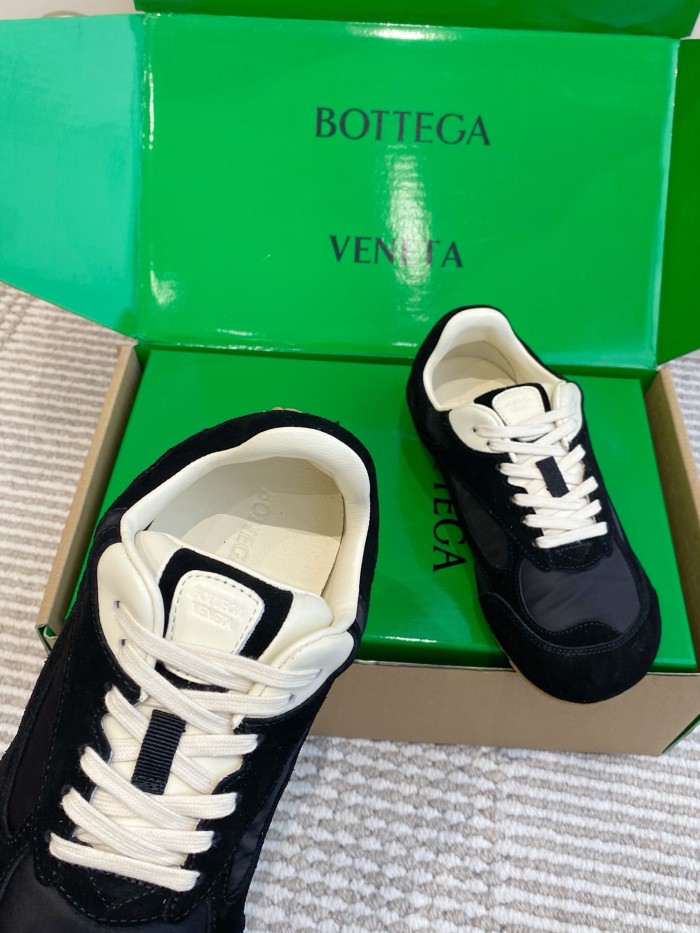 1:1 quality version 28165918 Suede Vintage Sneakers 4 colors