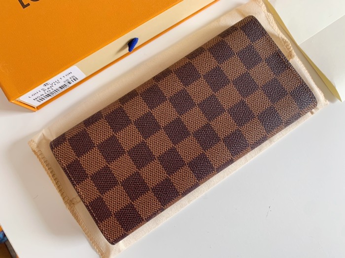28179813 Checkerboard Printed Wallet 4 colors