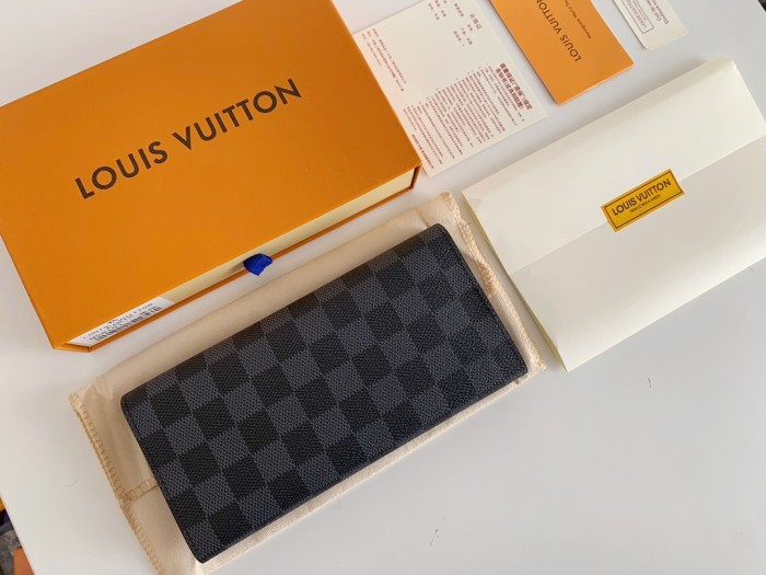 28179813 Checkerboard Printed Wallet 4 colors