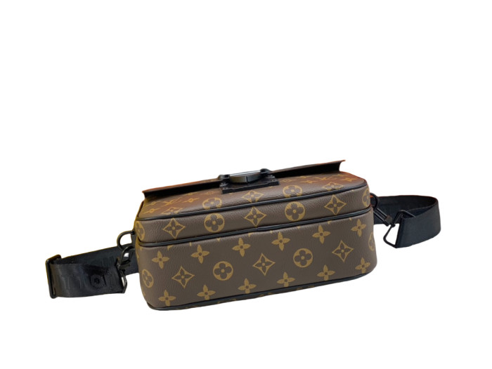 28183046 Hard Box Style Courier Bag