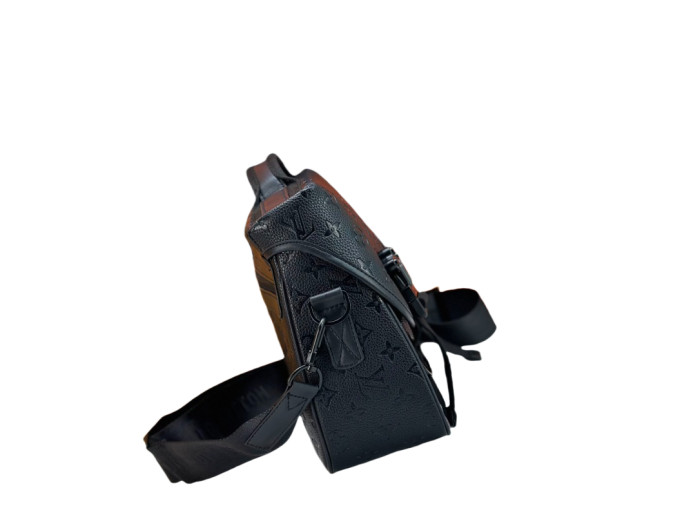 28183412 Embossed Printed Mail Bag