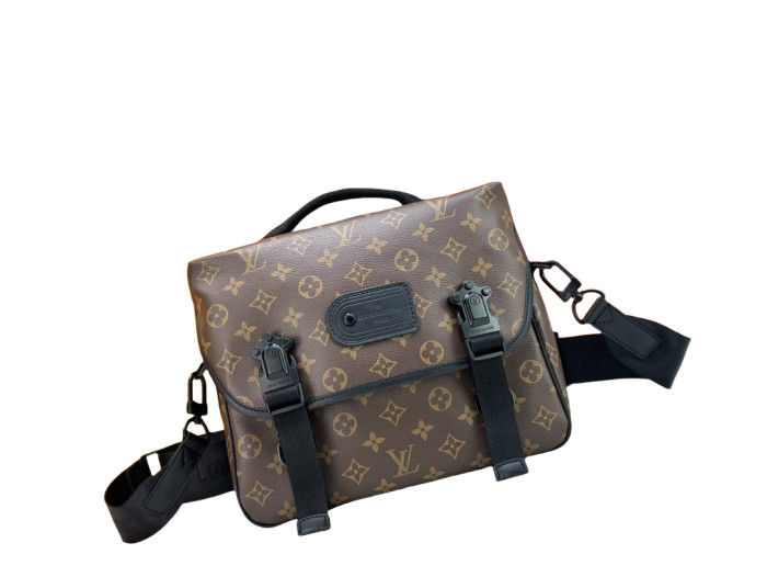 28183412 Embossed Printed Mail Bag