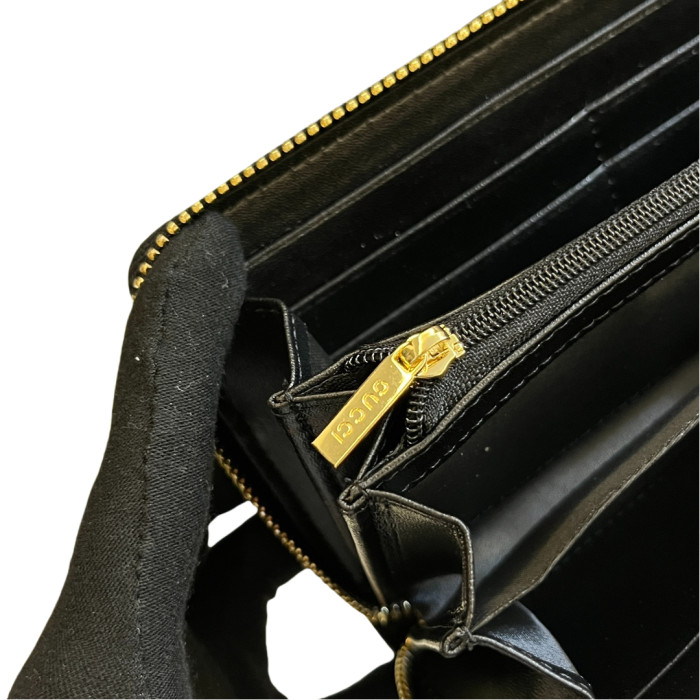 28181597 Brand Woven Ribbon Stripe Wallet