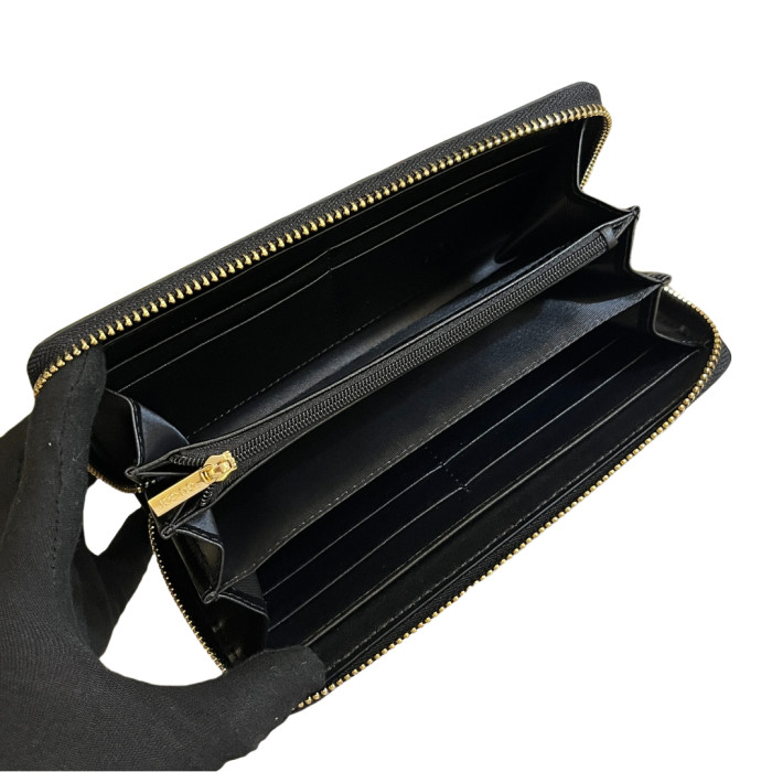 28181597 Brand Woven Ribbon Stripe Wallet