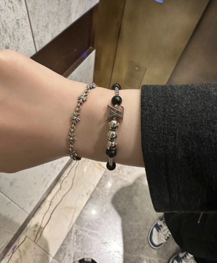 28195457 TinyE Cross Flower Bracelet
