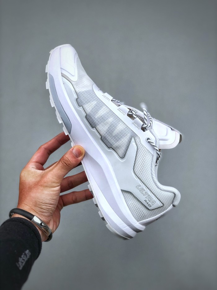 28195278 Low-top Casual Sports Shoes