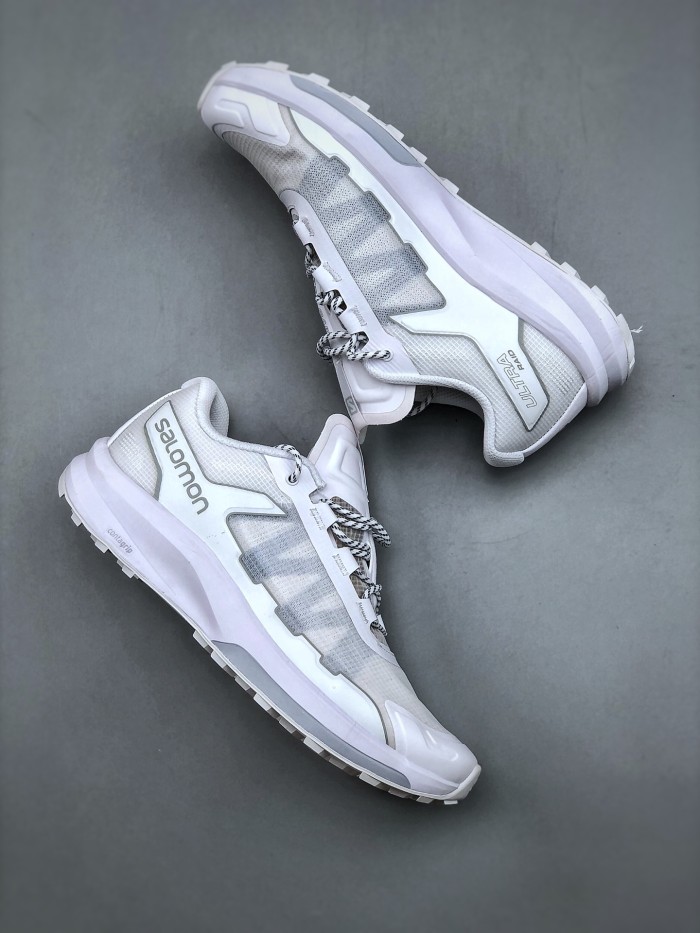28195278 Low-top Casual Sports Shoes