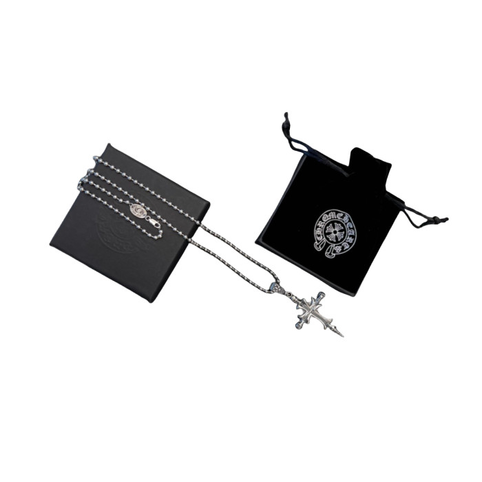 28201115 foti skull cross necklace