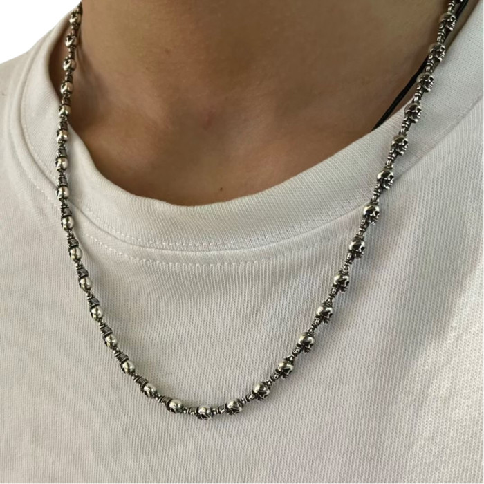 28203296 Heart Skull Pendant Necklace